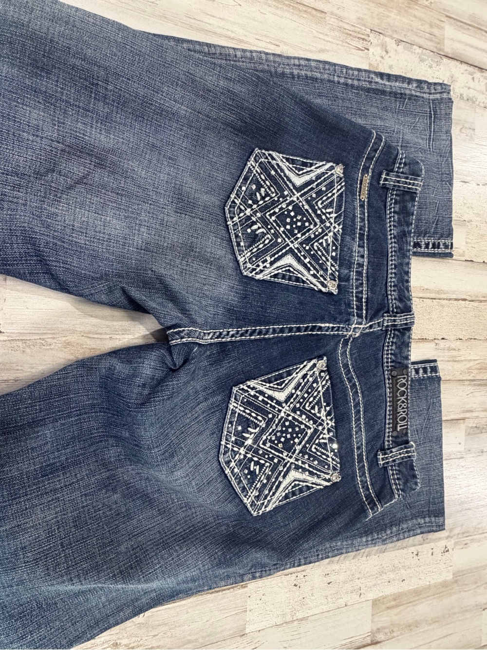 Rock & Roll Cowgirl Mid Rise Bootcut Jeans – Size 33 - Picture 7 of 8
